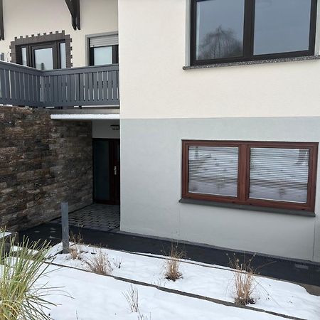 Neu Nach Renovierung - Mit Eigener Terrasse - Naturnahe Ortsrandlage - Vdsl - 10 Min Zum Nuerburgring - Ausgezeichnete Lage Apartment Bodenbach Bagian luar foto